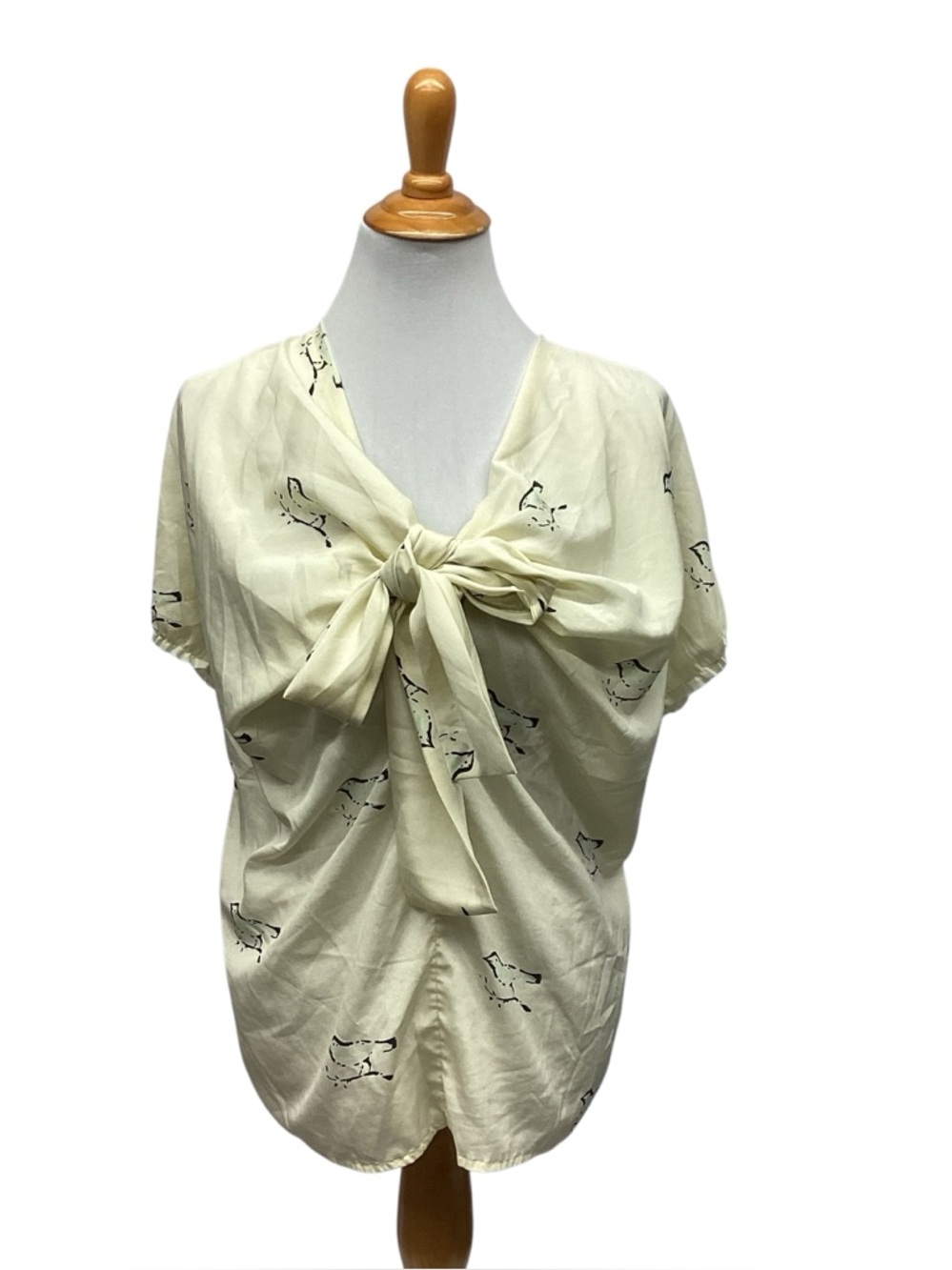 Anthropologie Girls From Savoy Bird Print Loose Tie Front Blouse Misses size 6